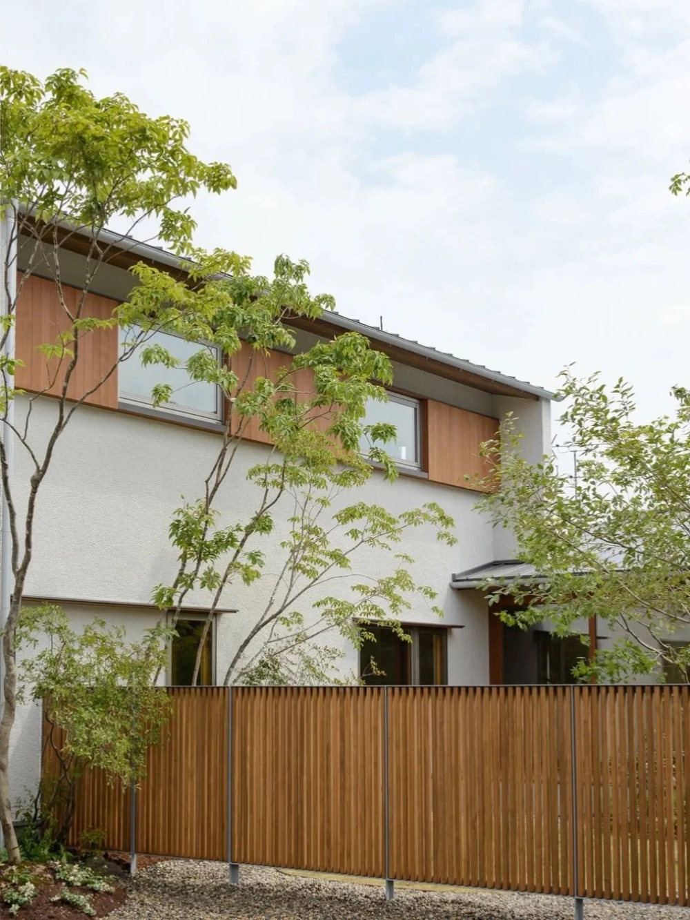 Thiết kế cổng và hàng rào nhà mái nhật sang trọng tinh tế