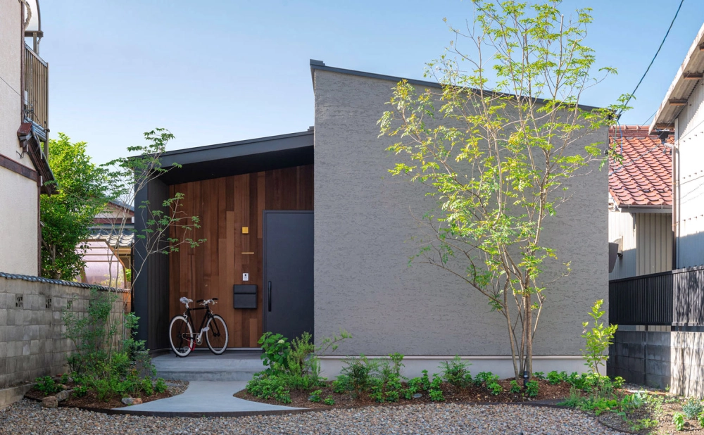 Mặt tiền nhà mái lệch tinh giản nhưng nổi bật