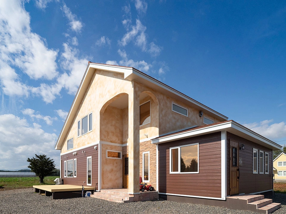 Kiến trúc mặt tiền nhà mái lệch 2 tầng hiện đại