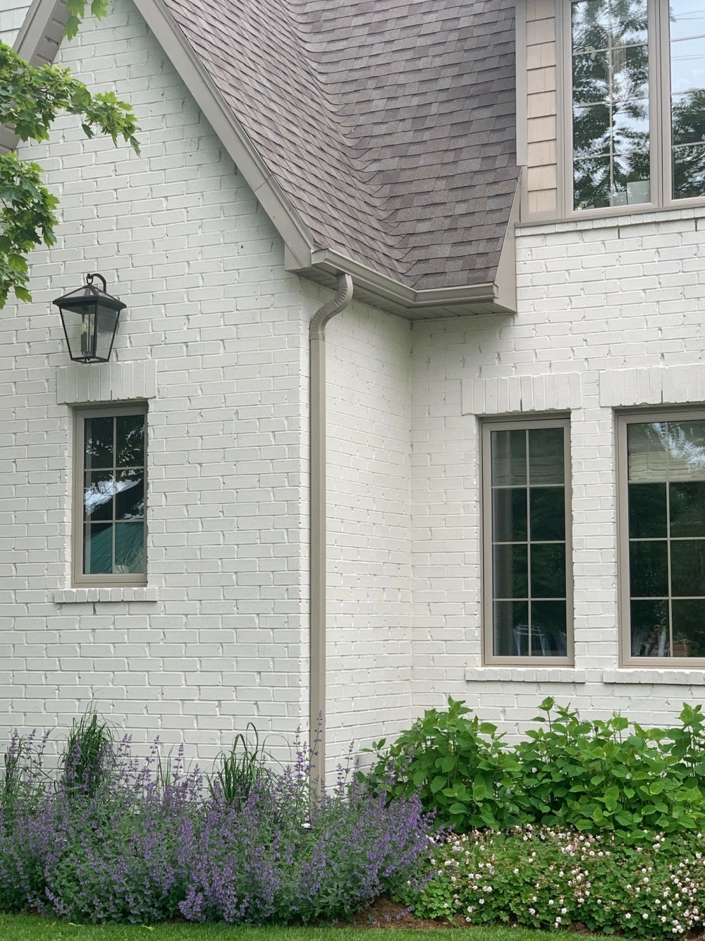 Mặt tiền nhà mái nhật 2 tầng phố tối ưu diện tích sử dụng