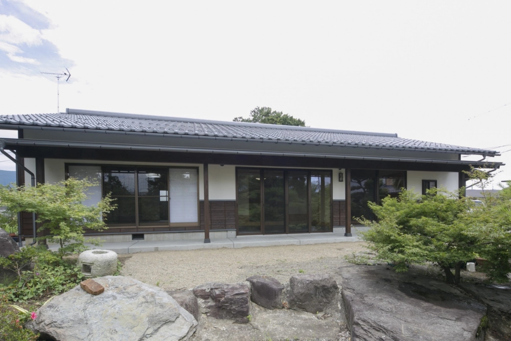 Mẫu nhà cấp 4 mái nhật 3 phòng ngủ giá rẻ tại nông thôn