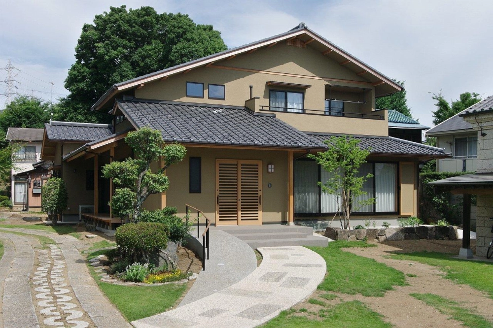 Mẫu nhà gác lửng mái nhật màu trắng thanh lịch