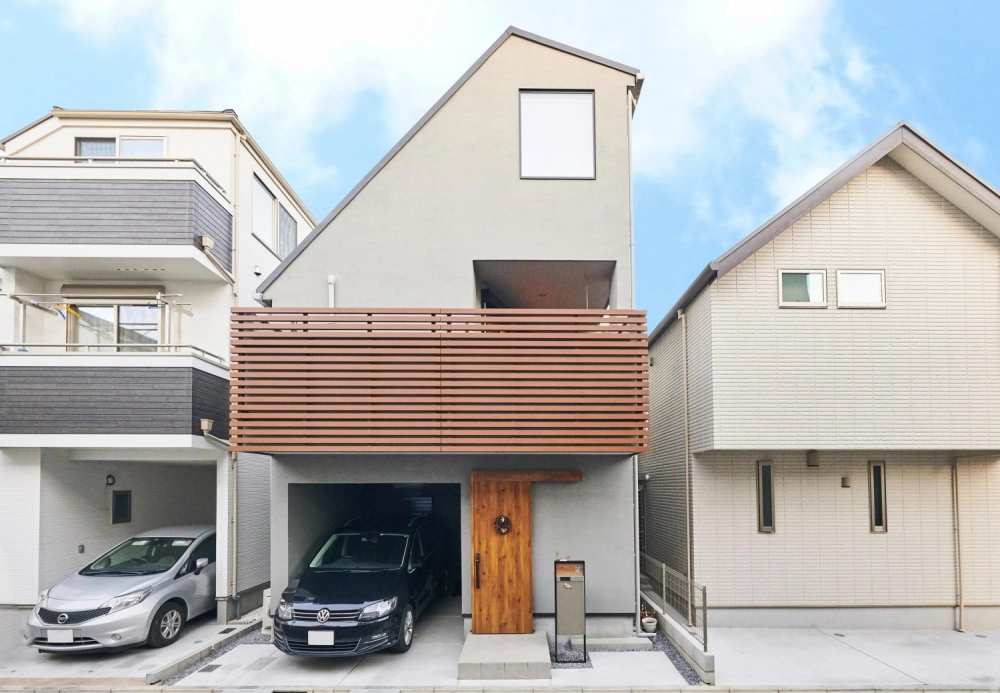 Nhà mái lệch hiện đại mang dấu ấn kiến trúc thời đại