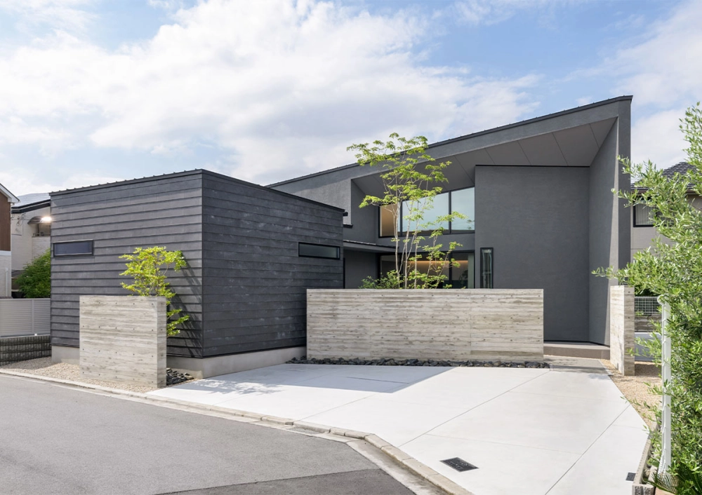 Thiết kế nhà mái lệch hiện đại tối ưu công năng sống