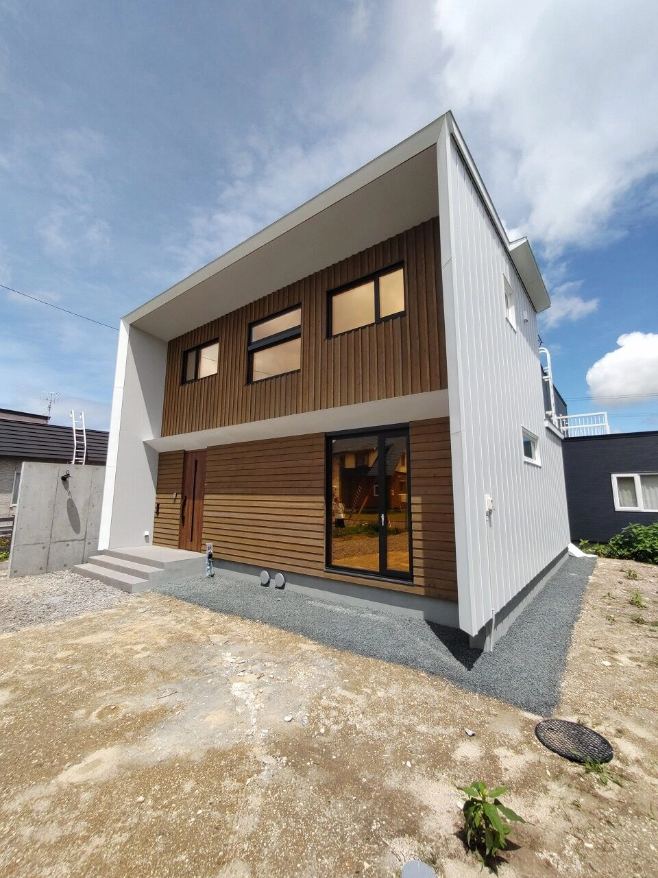 Hình ảnh nhà mái lệch nhỏ truyền cảm hứng xây dựng