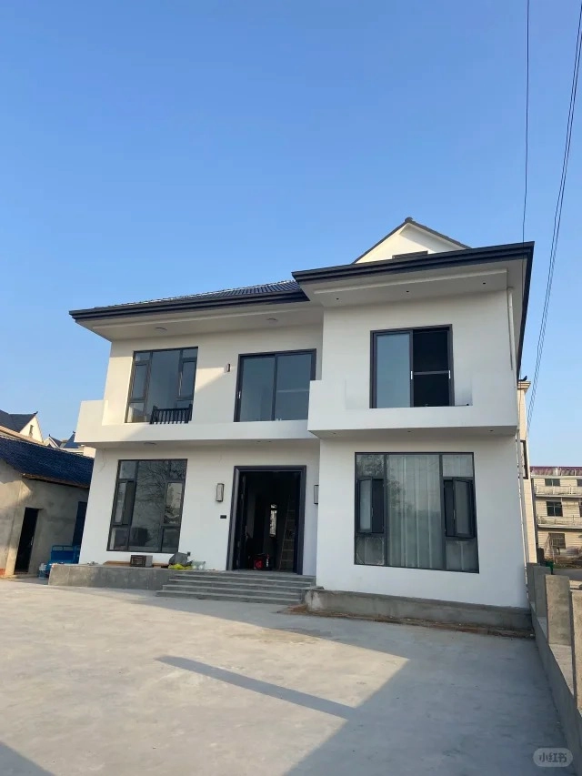 Nhà mái nhật tối giản gần gũi thiên nhiên với hiên nhà rộng