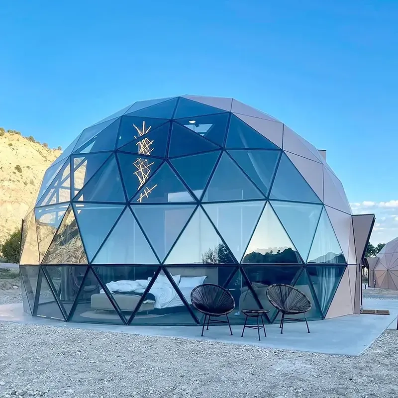 Thi công mái vòm kính lấy sáng tốt