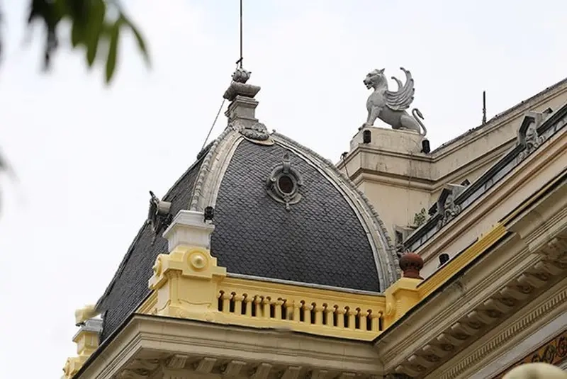 Mái mansard lợp đá Slate có đáng làm không để tham khảo