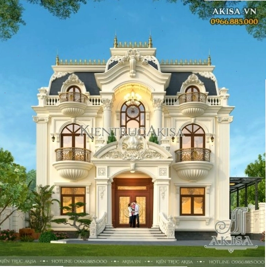 Ban công biệt thự 2 tầng tân cổ điển với hoa văn tinh xảo
