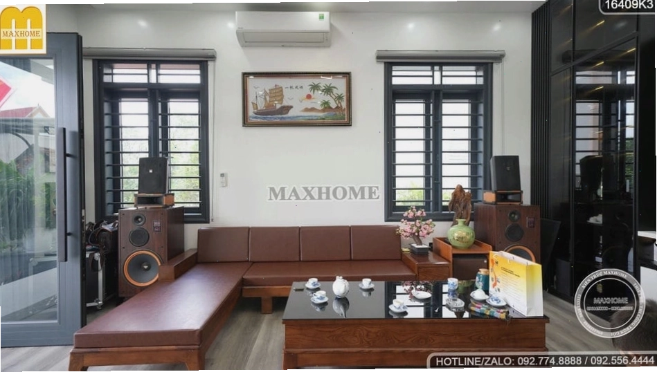 Chi tiết mái ngói của nhà mái lệch 2 tầng hiện đại
