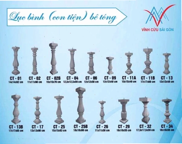 Lục bình (con tiện) bê tông với thiết kế vuông và họa tiết chạm khắc