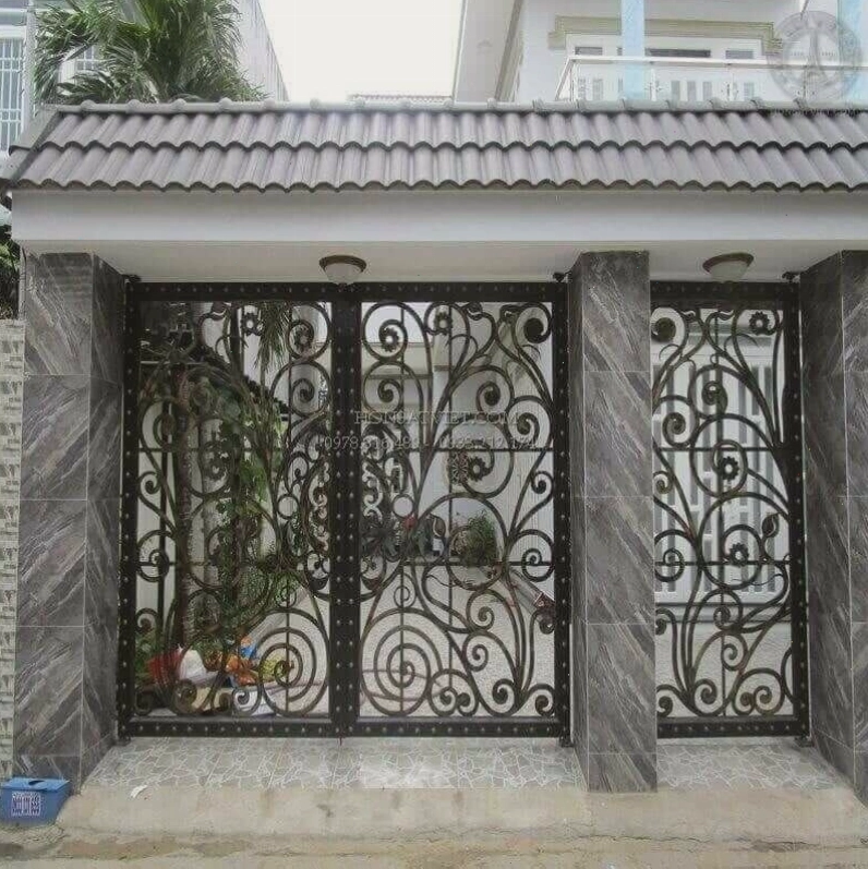 Mẫu cổng sắt hoa văn đẹp tinh tế được cắt CNC