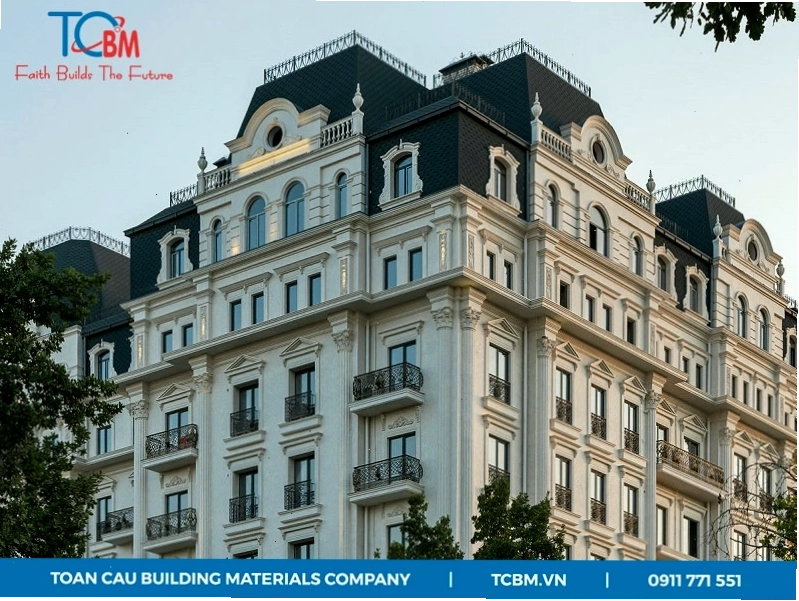 Mẫu nhà mái pháp sang trọng với các chi tiết trang trí tinh xảo