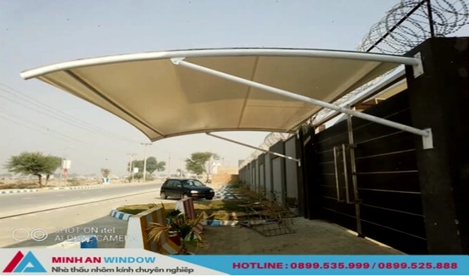 Mẫu nhà xe mái vòm đẹp với thiết kế cong hiện đại