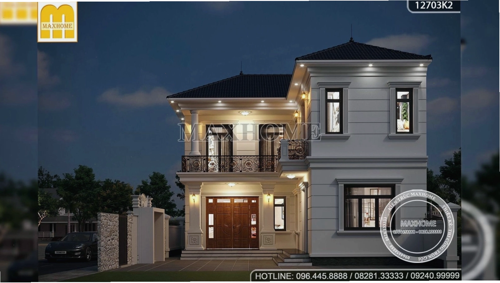 Ngôi nhà 2 tầng chữ L mái Nhật với khoảng sân vườn xanh mát