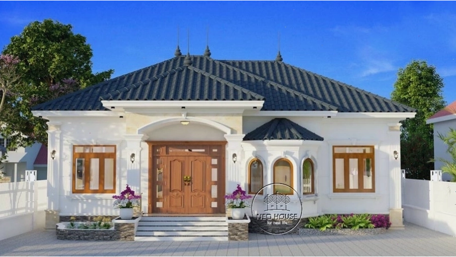 Nhà cấp 4 mái Thái 150m2 với sân vườn xanh mát